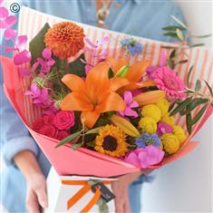 Large Summer Trending Hand-tied