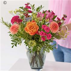 Large Bright Bouquet in a Vase Peak Time