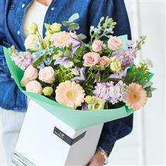 Luxury Pastel Bouquet Peak Time